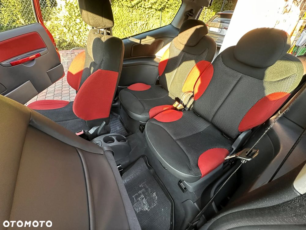 Citroën C2 1.4 VTR - 25