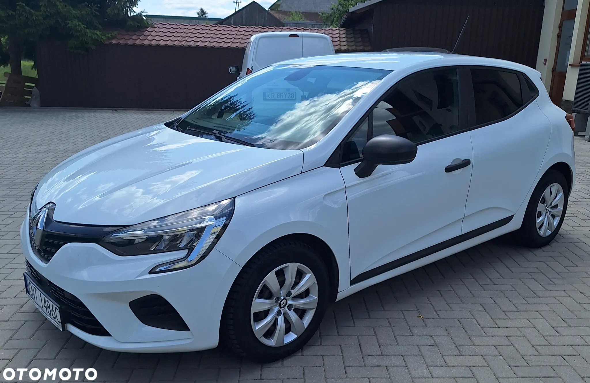 Renault Clio - 16