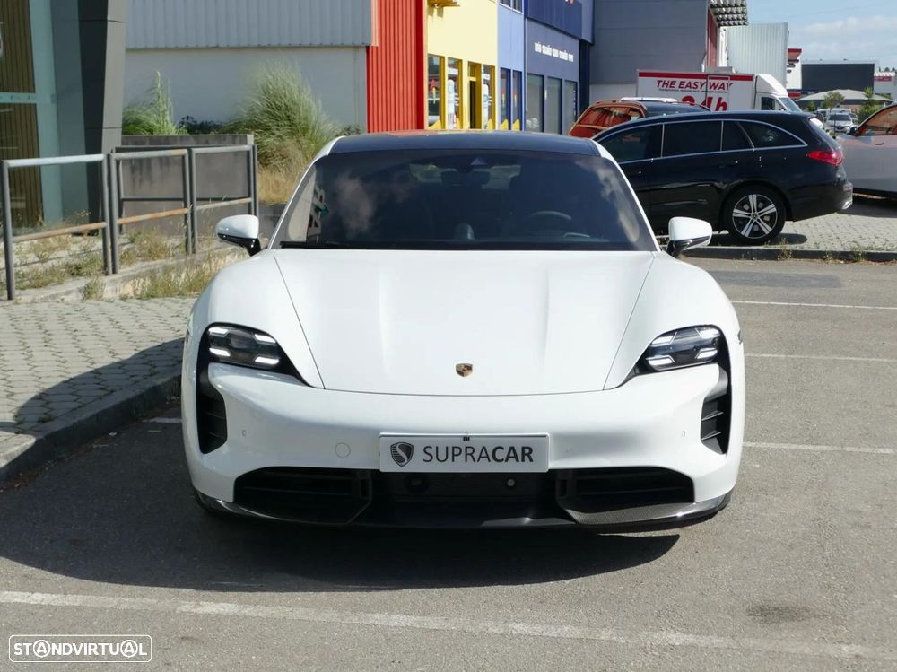 Porsche Taycan Turbo S - 2