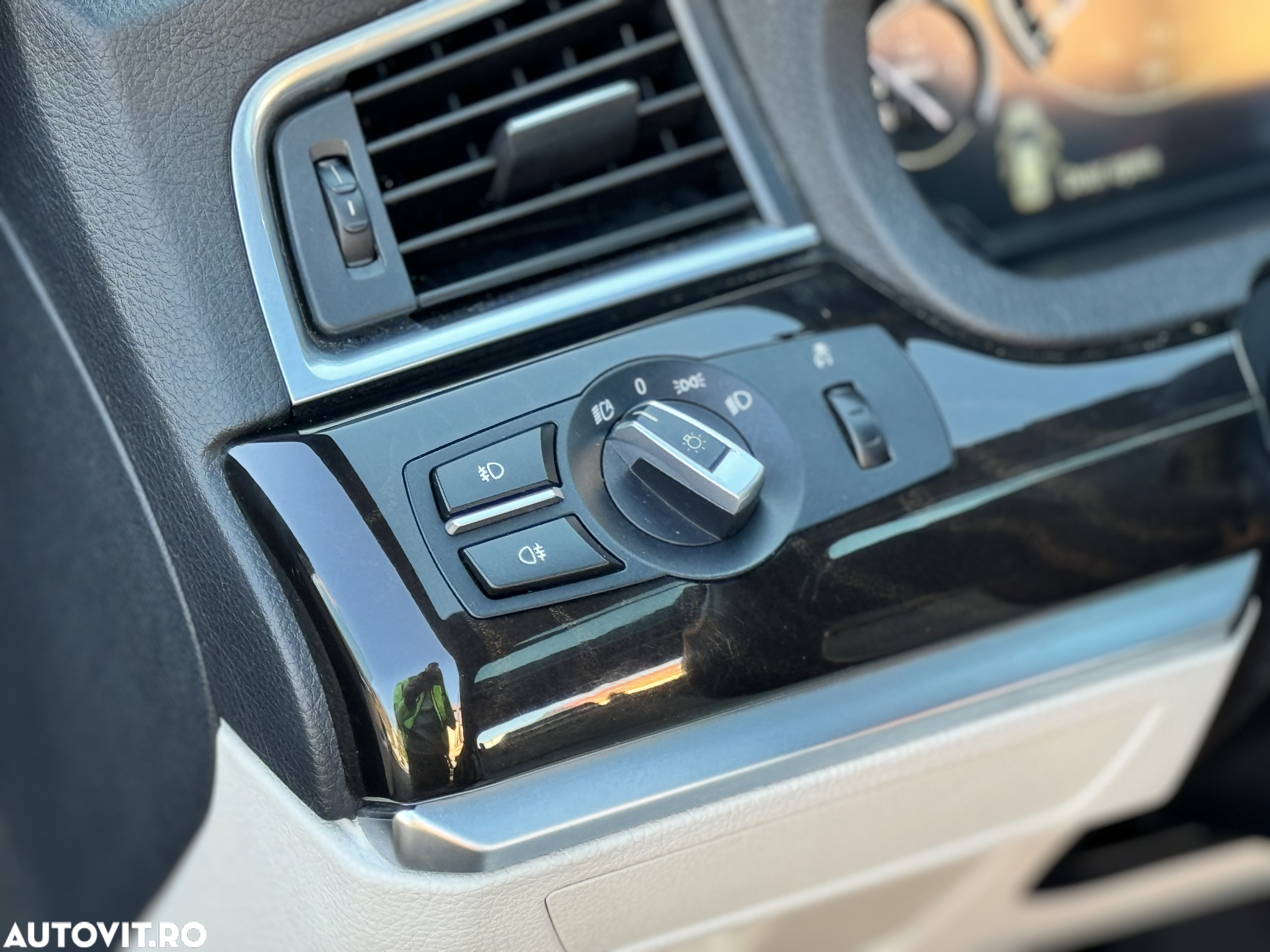 BMW Seria 5 535d xDrive Gran Turismo Aut. Luxury Line - 27
