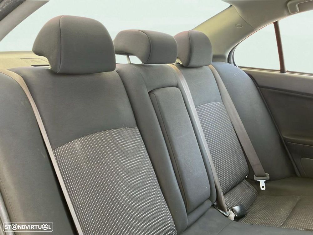 Mitsubishi Lancer - 15