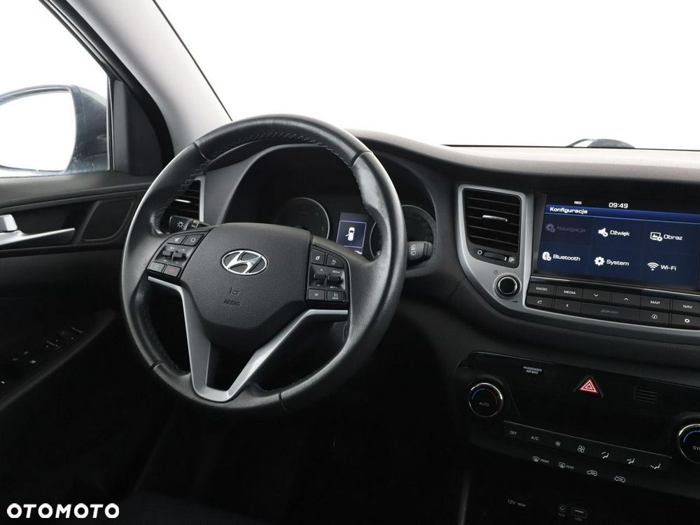 Hyundai Tucson 1.7 CRDI BlueDrive Style 2WD - 17