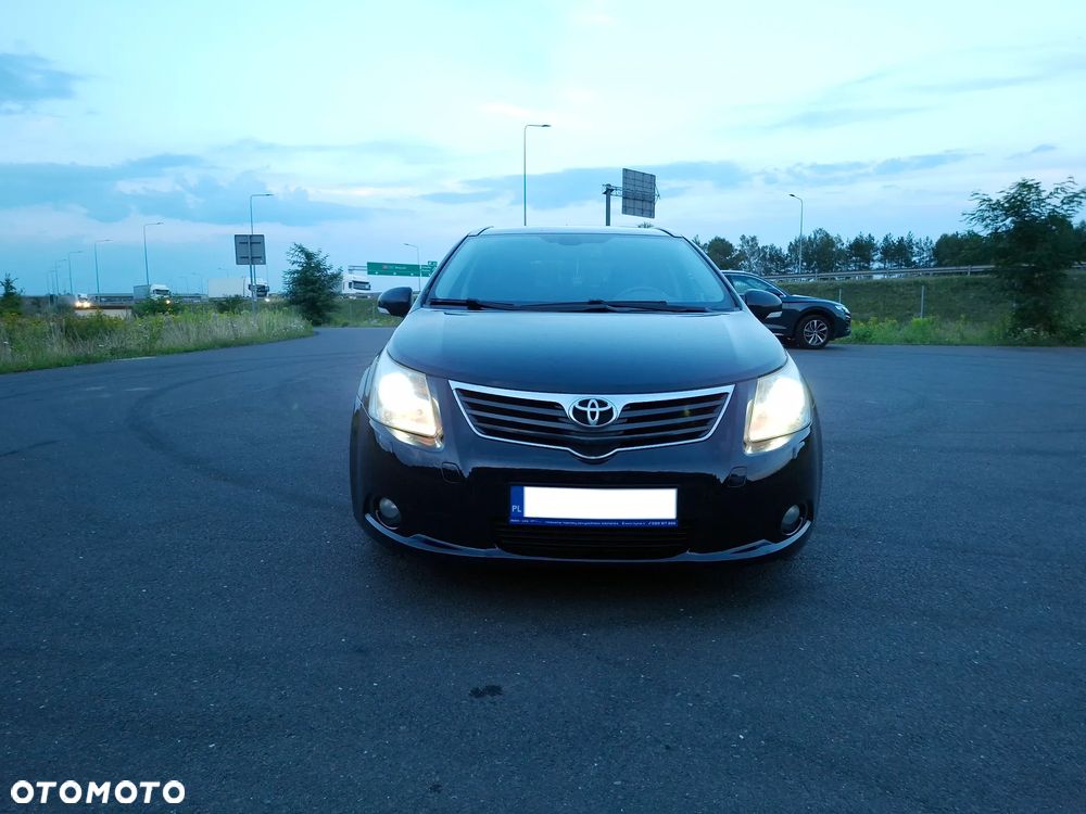 Toyota Avensis 2.0 D-4D Sol - 3