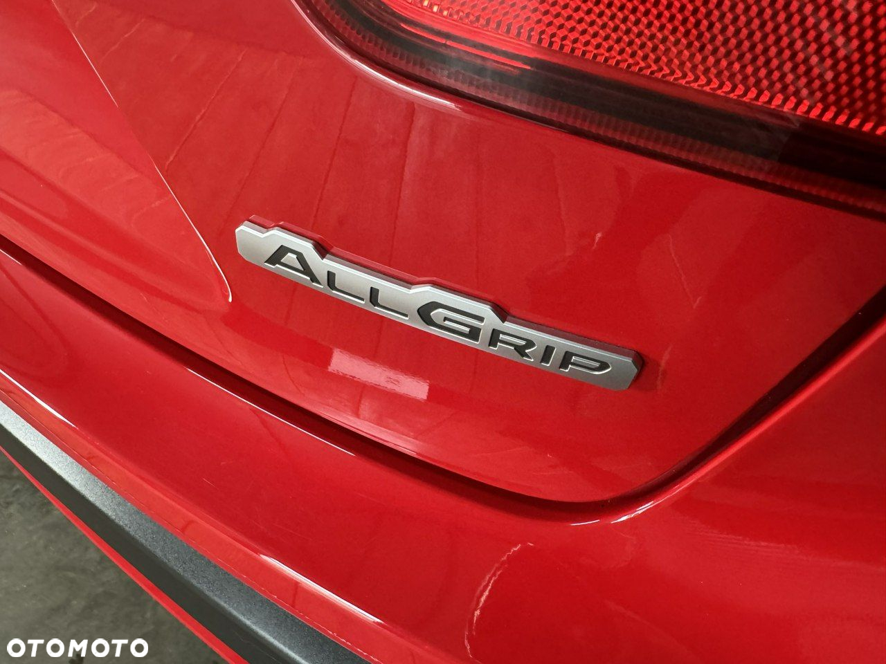 Suzuki Ignis - 26