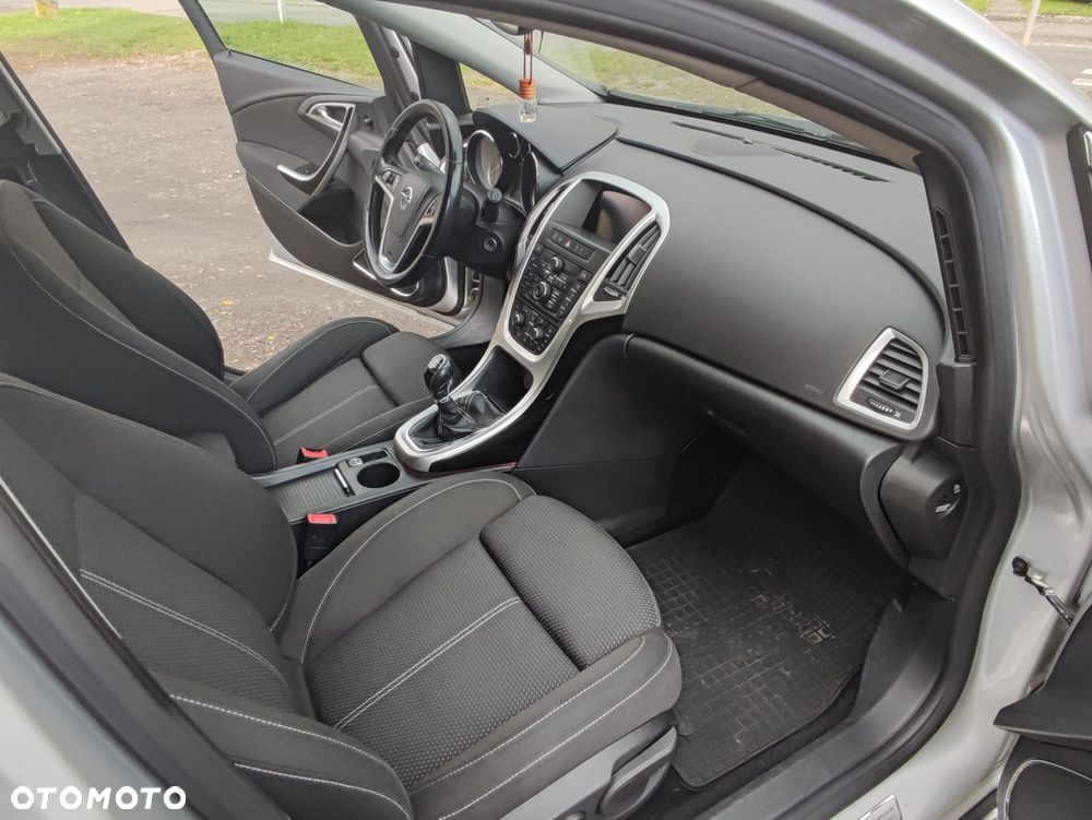 Opel Astra - 12