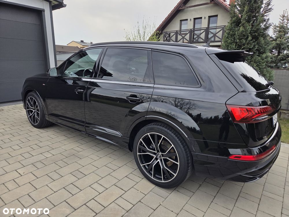 Audi Q7 - 10