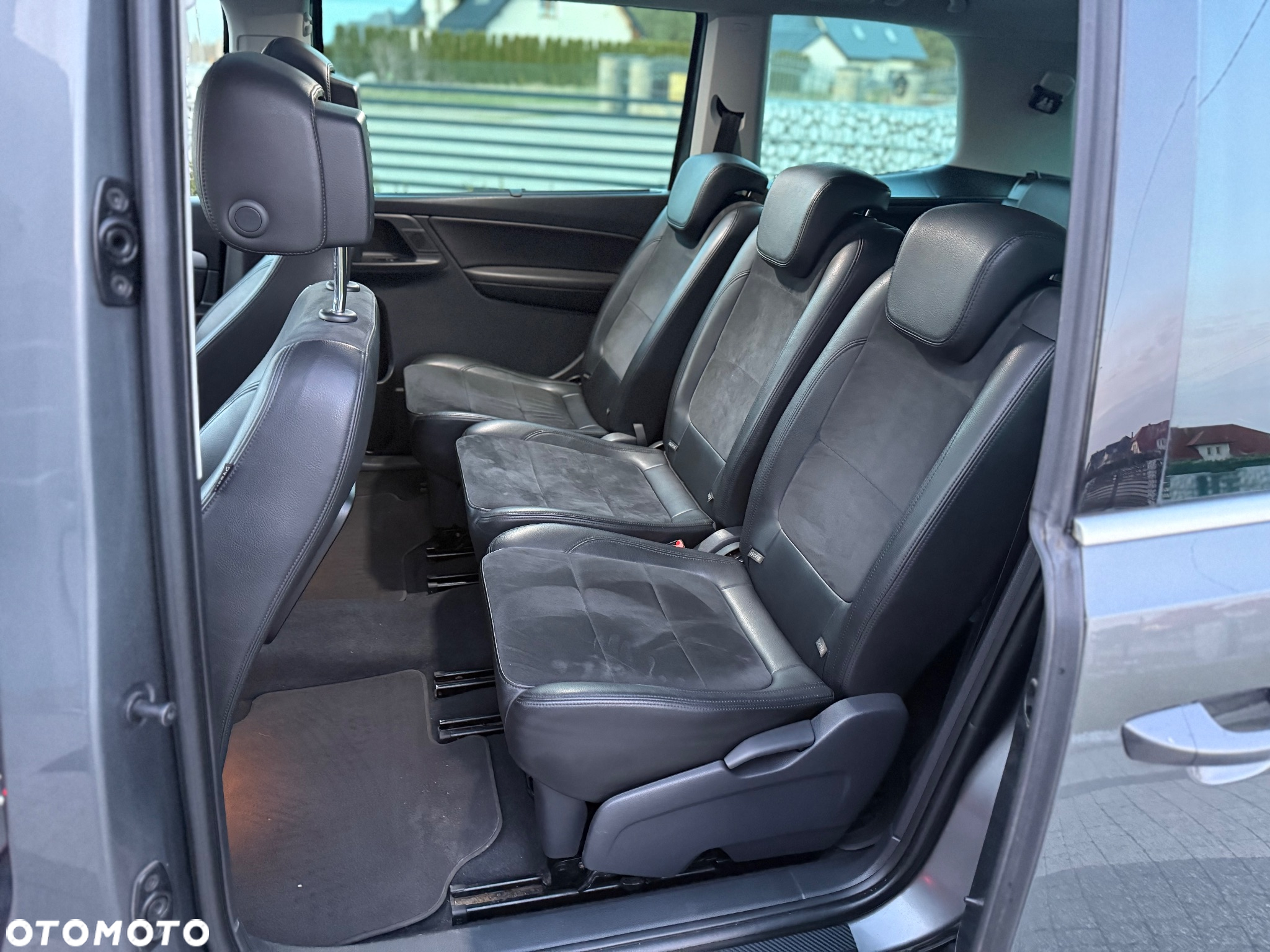 Volkswagen Sharan 2.0 TDI Highline DSG - 16