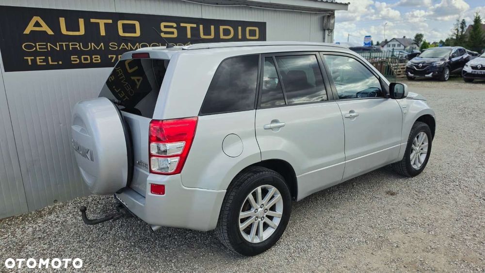 Suzuki Grand Vitara - 23