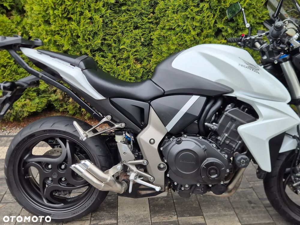 Honda CB - 18