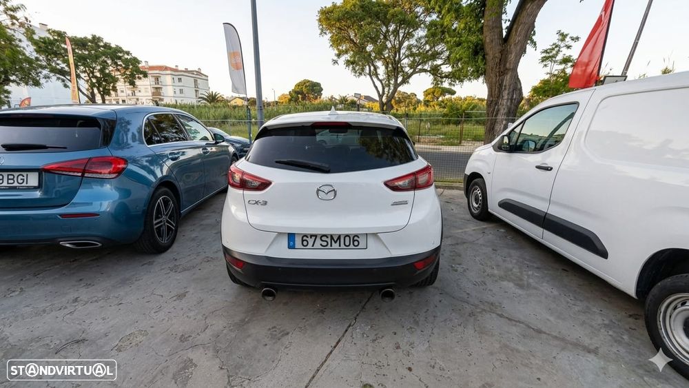 Mazda CX-3 1.5 Sky.Excellence HT Leather White Navi - 4