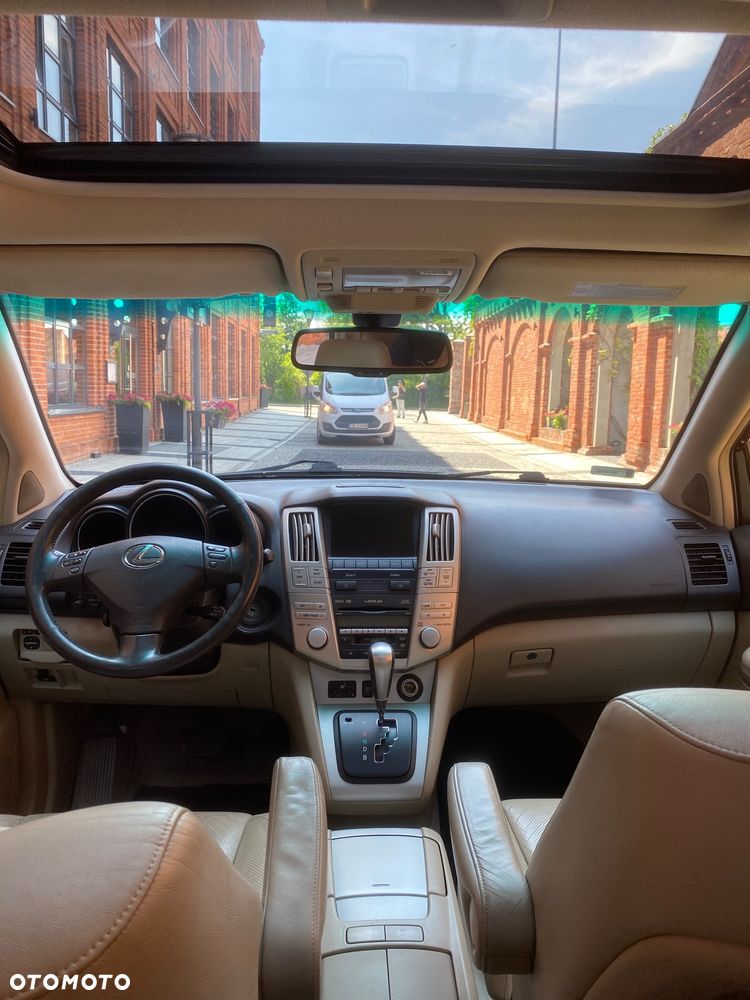 Lexus RX - 10