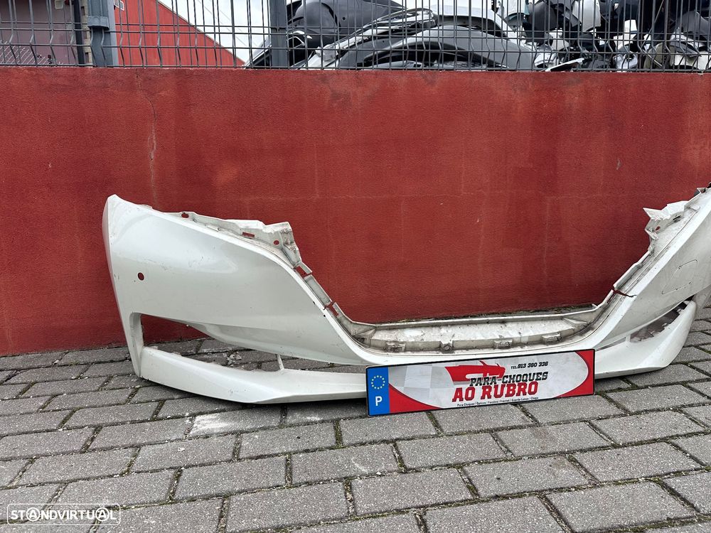 Parachoque nissan leaf - 2