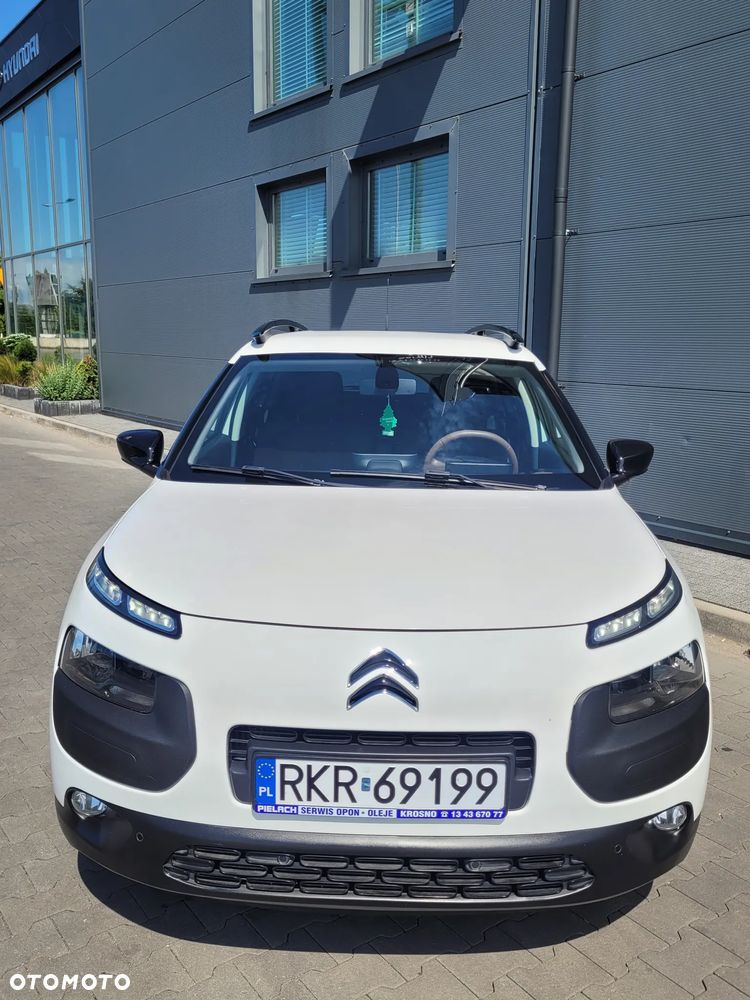 Citroën C4 Cactus - 11