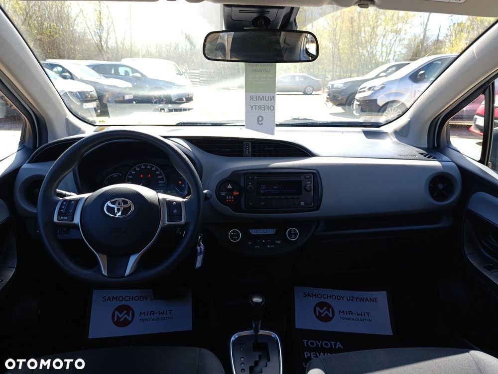 Toyota Yaris - 13