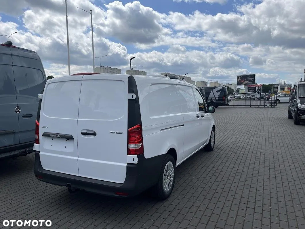 Mercedes-Benz Vito - 5