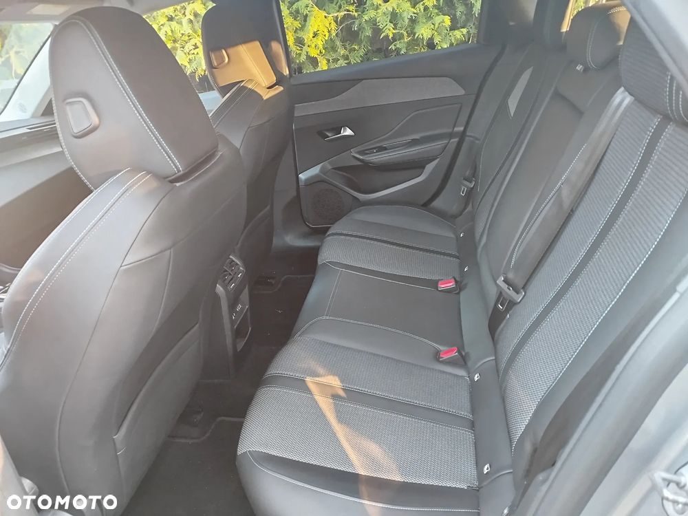 Peugeot 308 1.5 BlueHDi Active Pack Business S&S EAT8 - 14