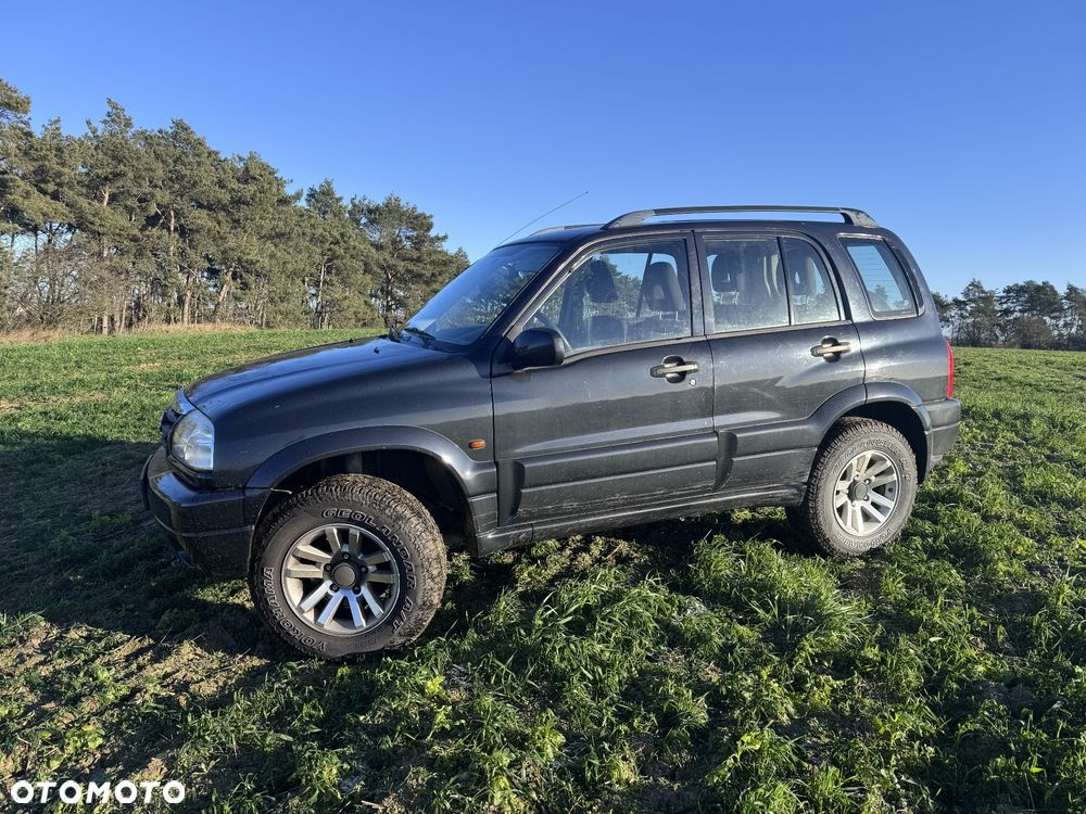 Suzuki Grand Vitara V6-2.5 Comfort - 4