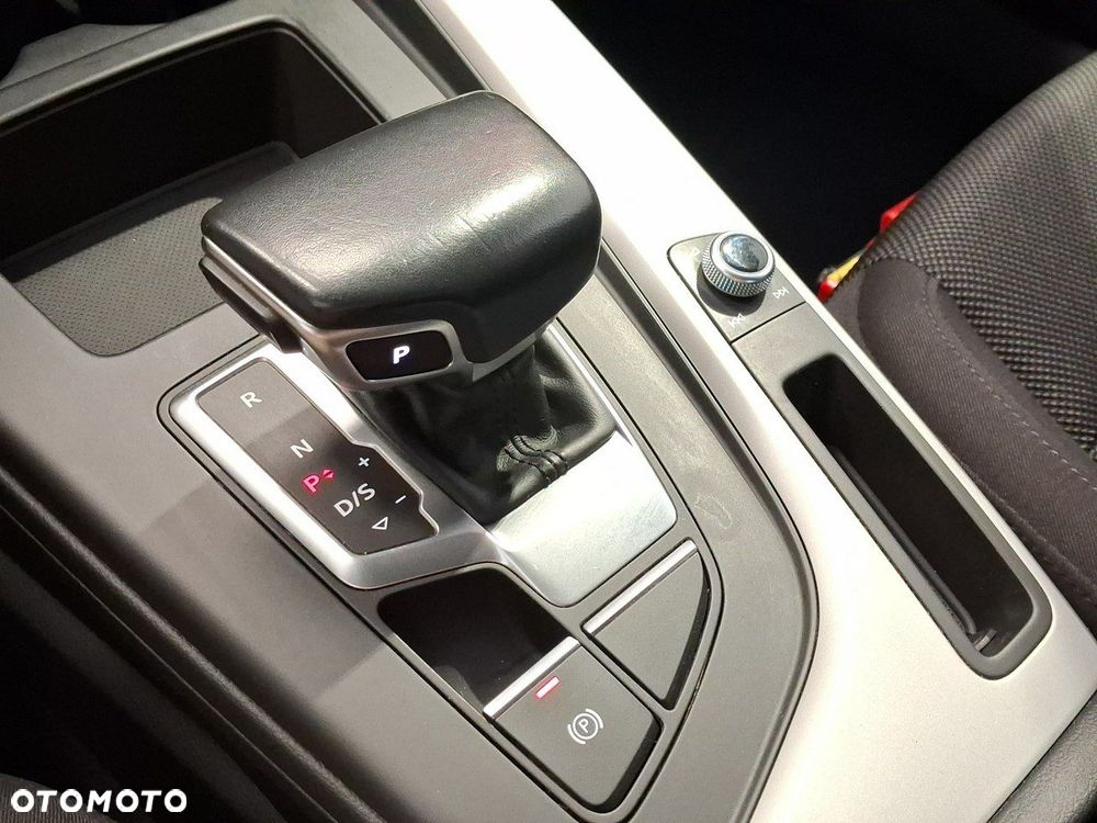 Audi A4 Limousine - 27