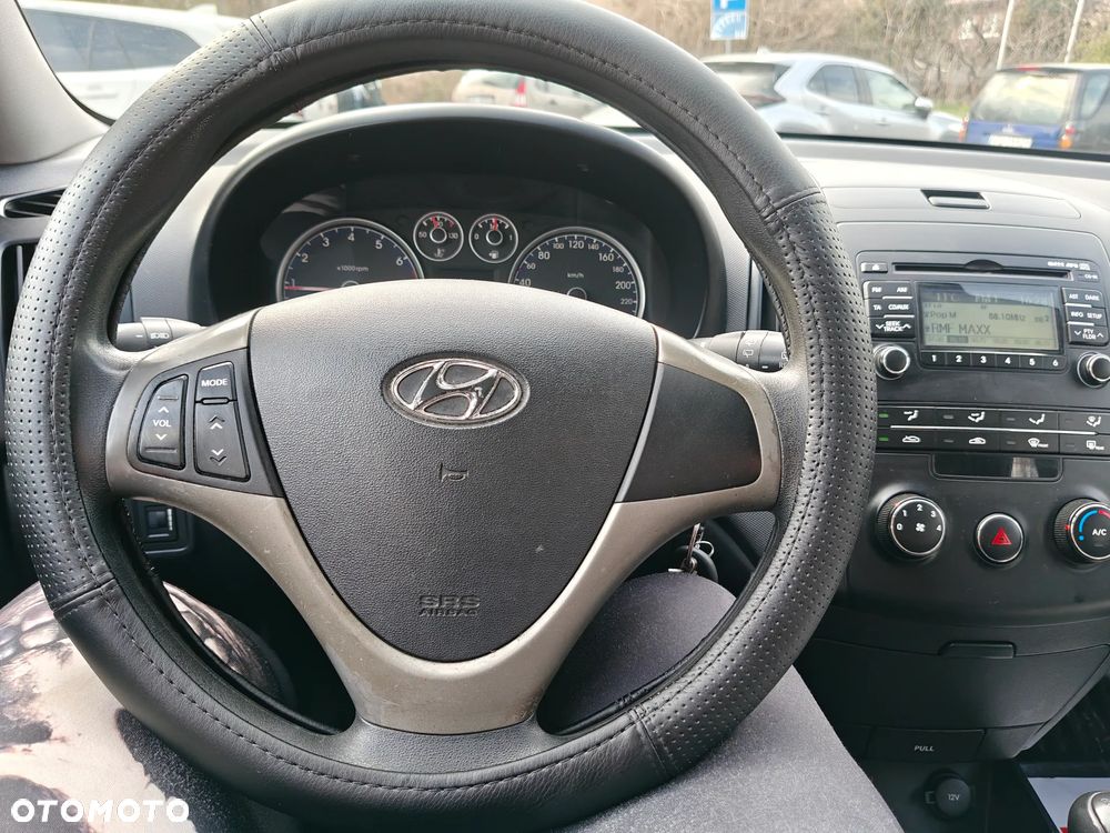 Hyundai i30 1.4 Classic + - 20