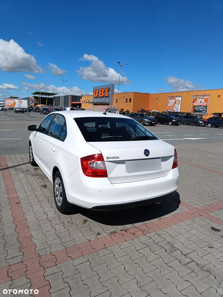 Skoda RAPID 1.2 TSI Ambition DSG - 8