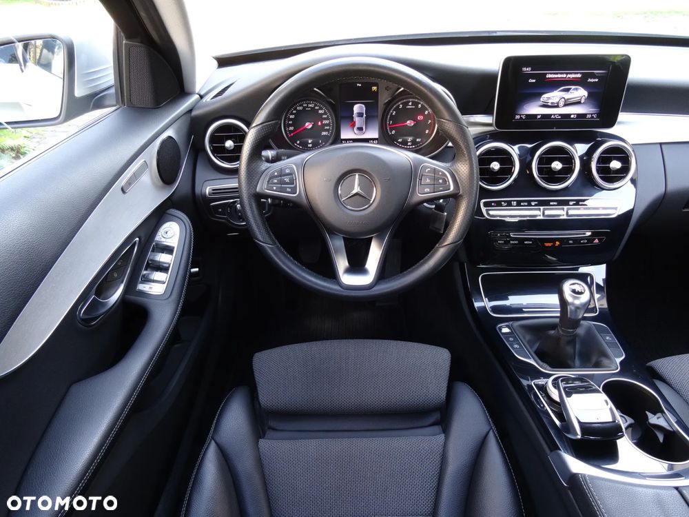 Mercedes-Benz Klasa C 180 Avantgarde - 31