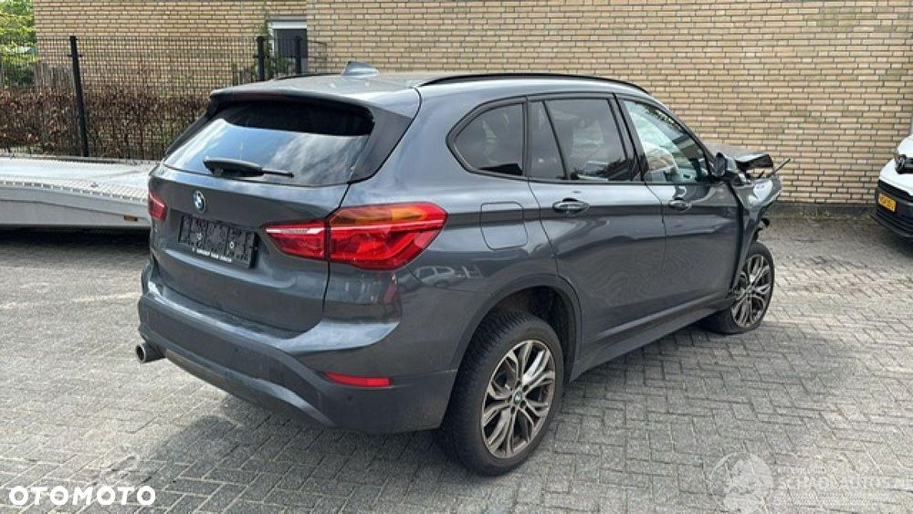 BMW X1 sDrive18i - 5