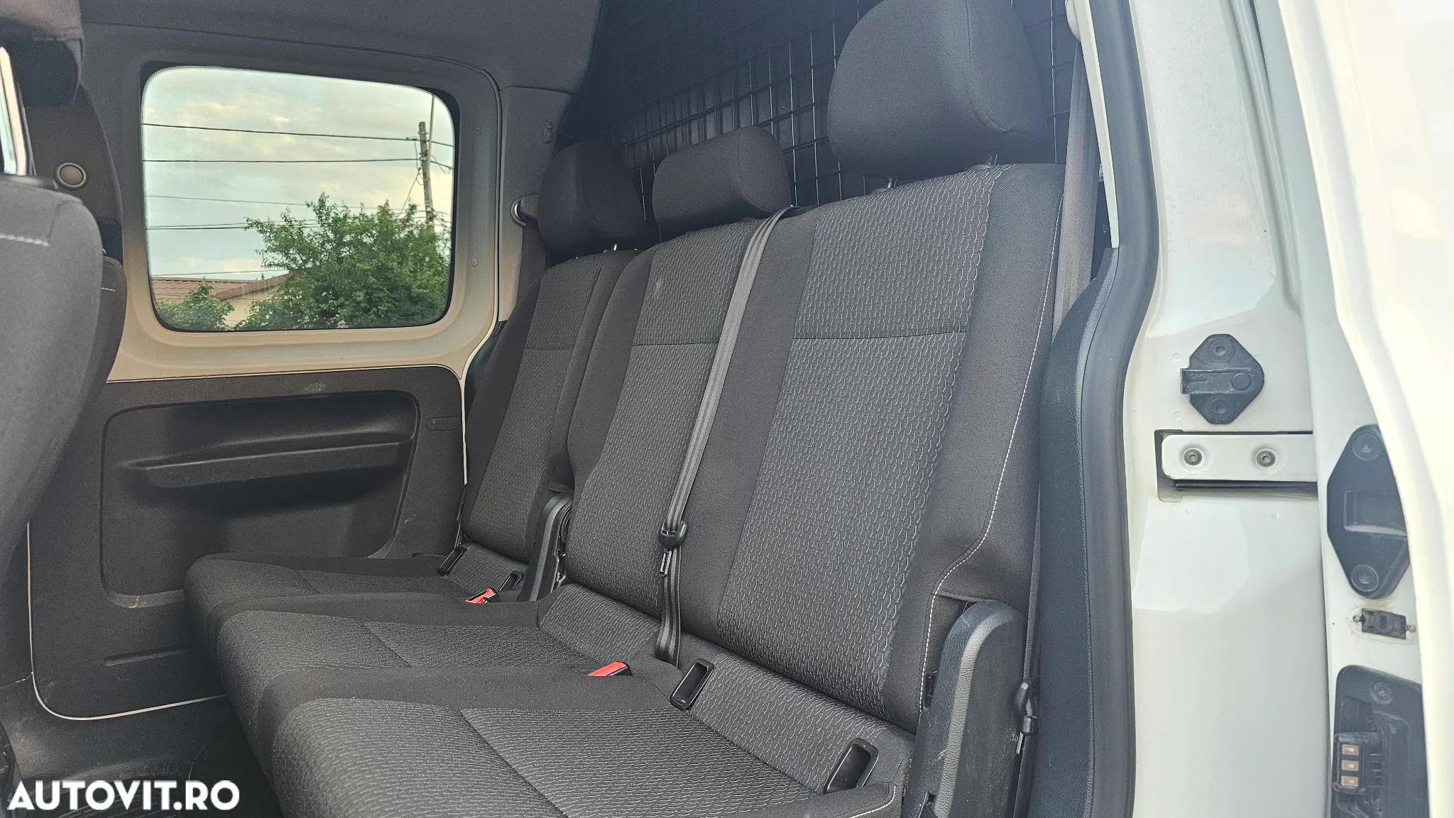 Volkswagen Caddy Maxi 2.0 TDI 75 kW Life - 18