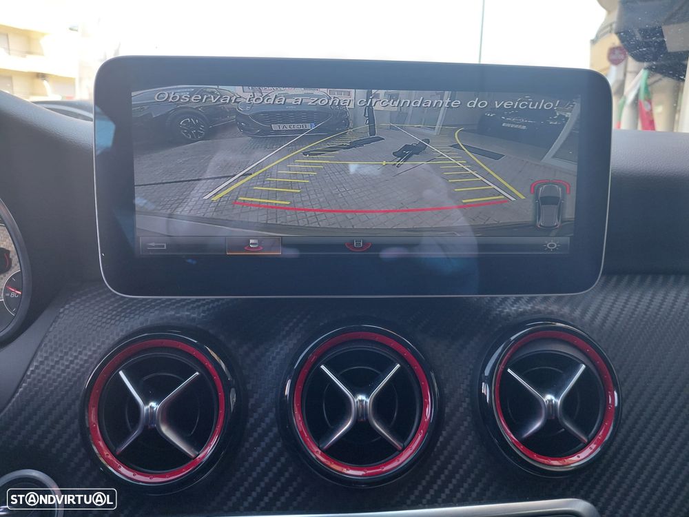 Mercedes-Benz A 45 AMG 4Matic Speedshift 7G-DCT - 8