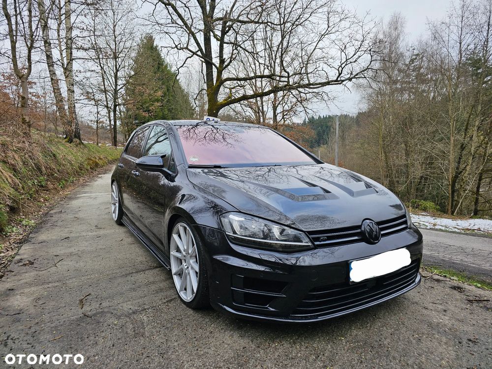 Volkswagen Golf - 11