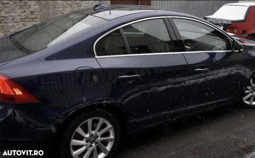 Volvo S60 D3 Start-Stop Momentum - 3