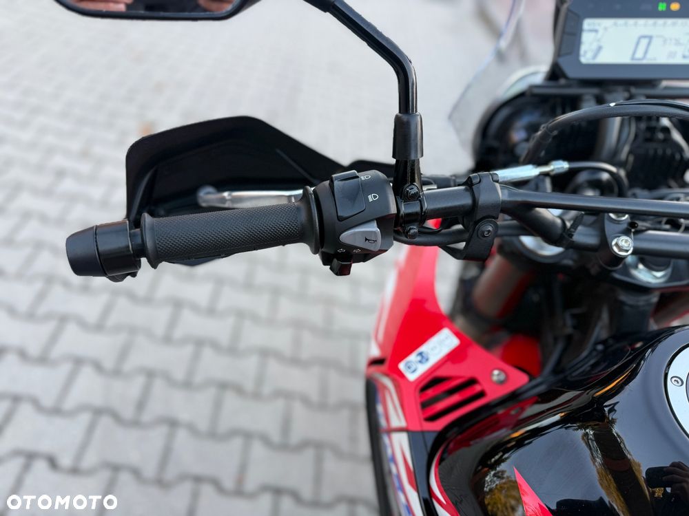 Honda CRF - 28