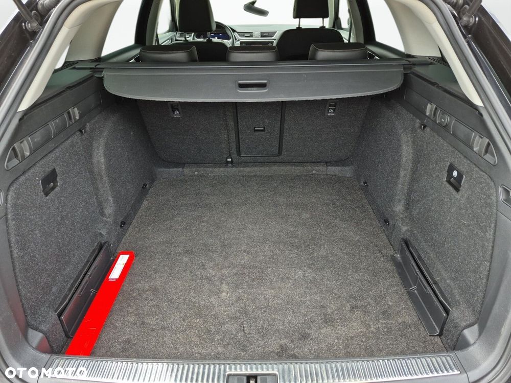 Skoda Superb 2.0 TDI SCR Style DSG - 31