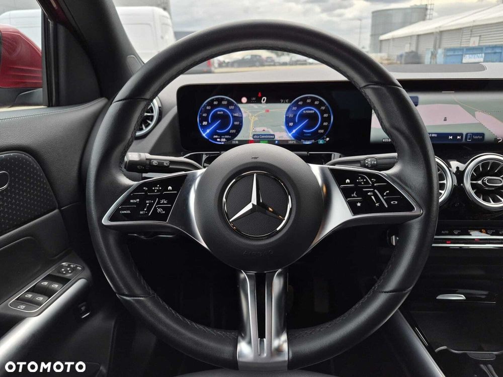 Mercedes-Benz EQA 250+ 70.5kWh Progressive - 18