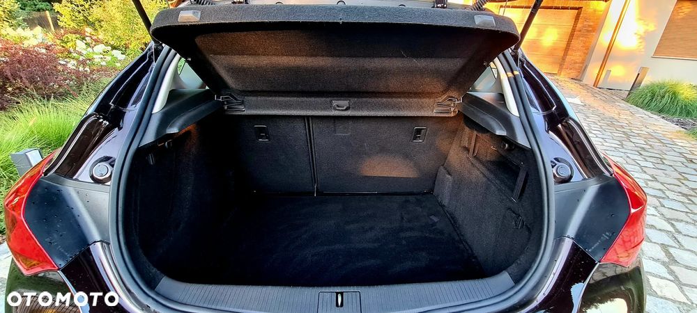 Opel Astra 1.6 Cosmo - 23