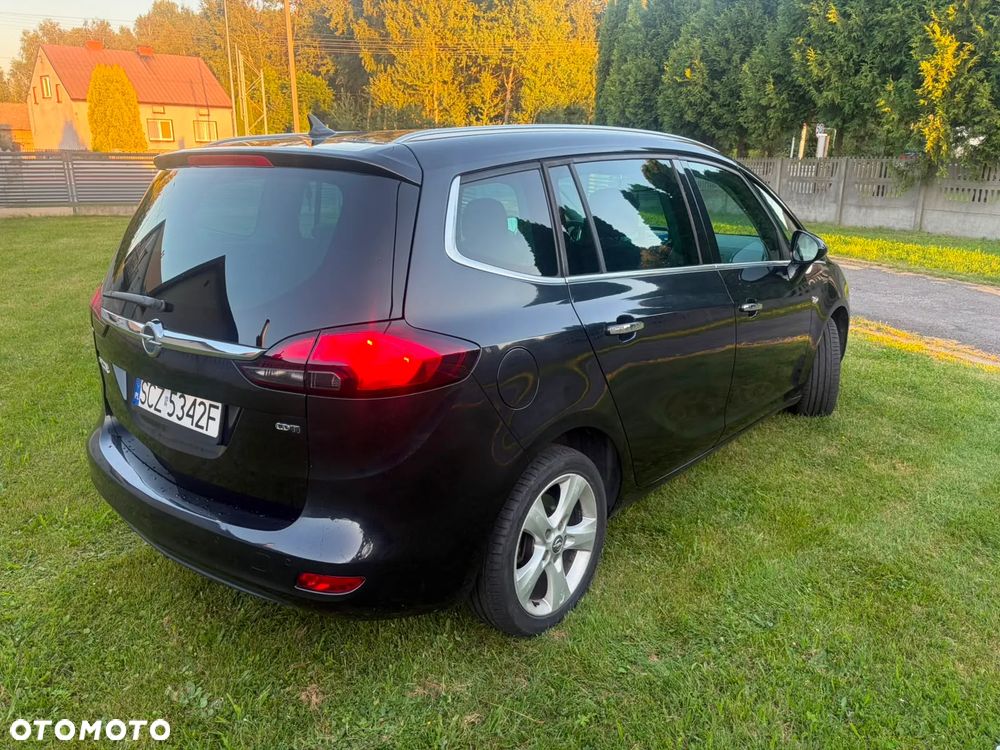 Opel Zafira 2.0 CDTI Cosmo - 8
