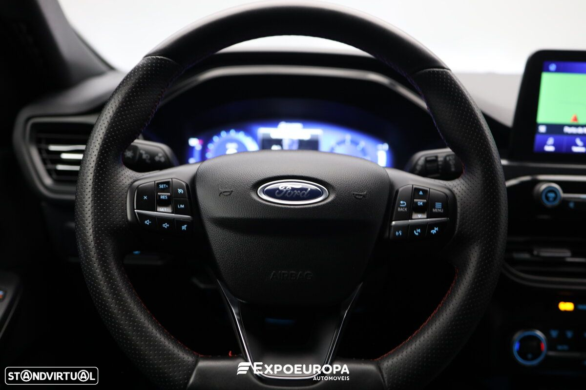 Ford Kuga 1.5 TDCi EcoBlue ST-Line - 11