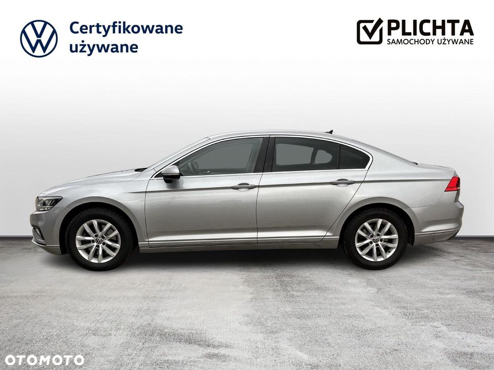 Volkswagen Passat - 2