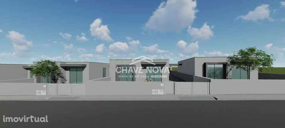 Moradia Térrea Isolada T3+1 em Arada - Grande imagem: 2/5