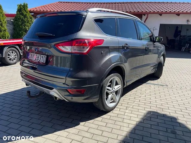 Ford Kuga - 4
