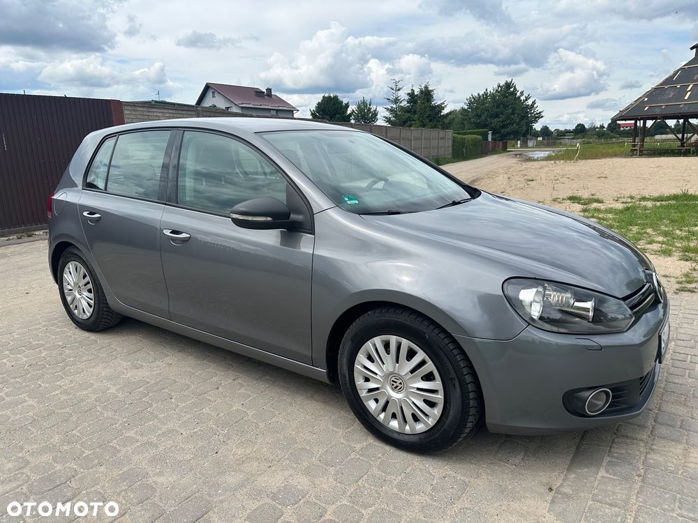 Volkswagen Golf - 5