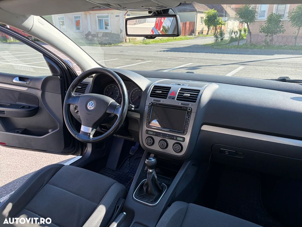 VOLKSWAGEN Golf 2006 — imagine 8