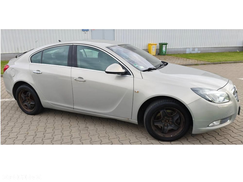 Opel Insignia 1.6 T Cosmo - 5