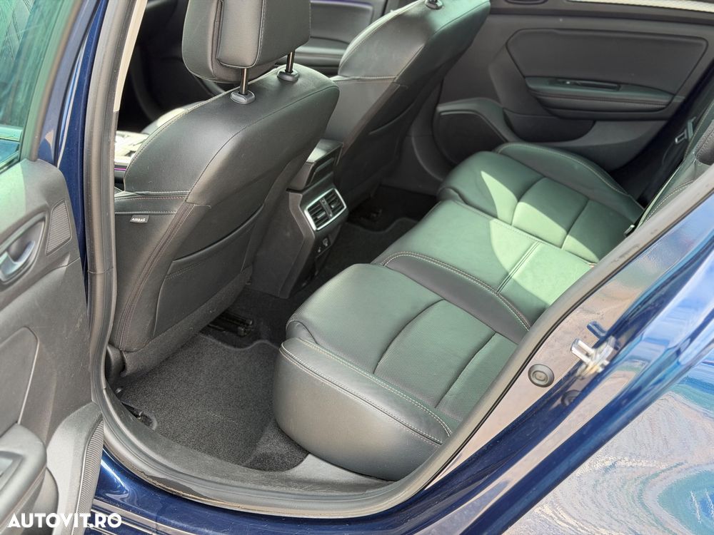 Renault Megane TCe 140 GPF EDC INTENS - 14