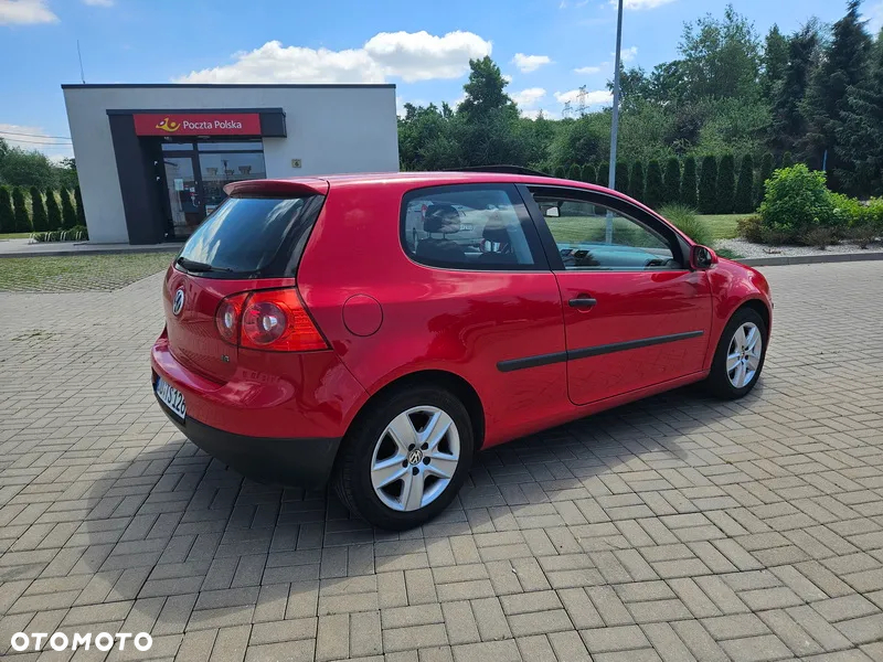 Volkswagen Golf V 1.6 Trendline - 9
