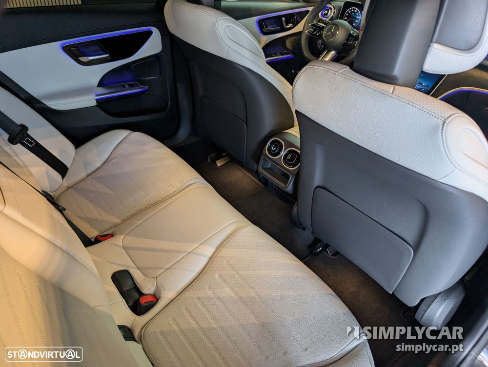 Mercedes-Benz c-300 - 9
