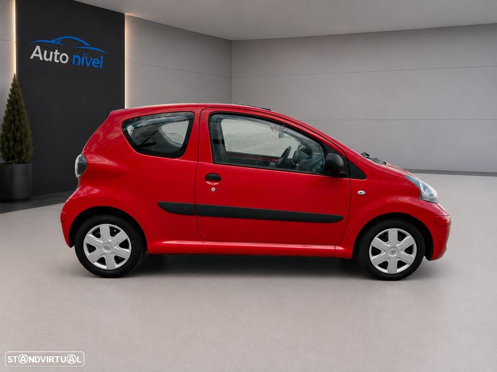 Toyota Aygo 1.0 Red Edition - 15