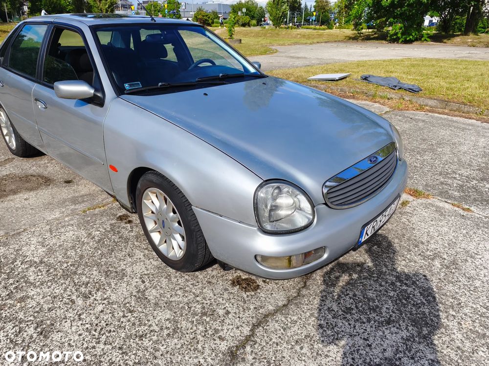 Ford Scorpio - 3