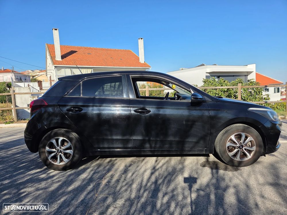 Hyundai i20 - 2