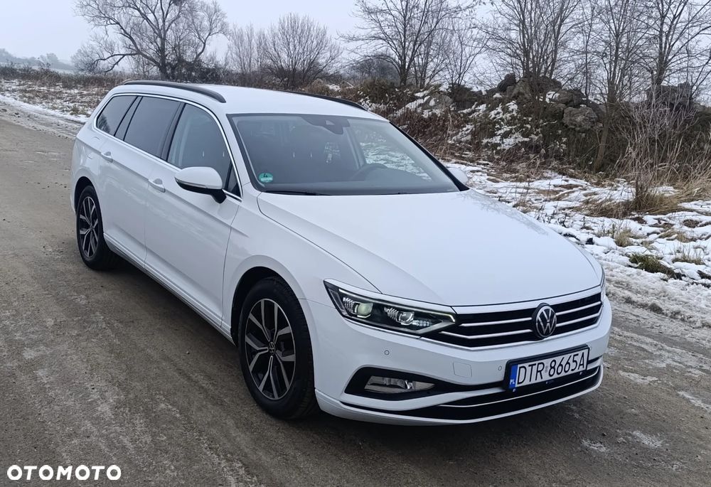 Volkswagen Passat 2.0 TDI Business DSG - 34