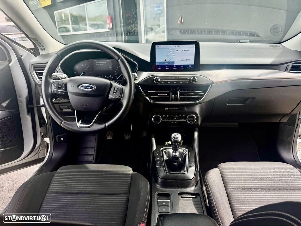 Ford Focus SW 1.5 TDCi EcoBlue Titanium - 21